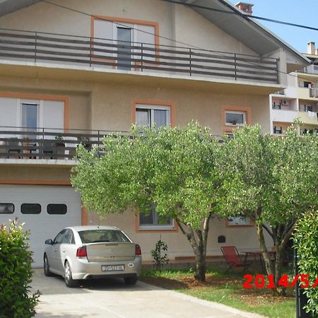 Apartmani Roko Zara Esterno foto