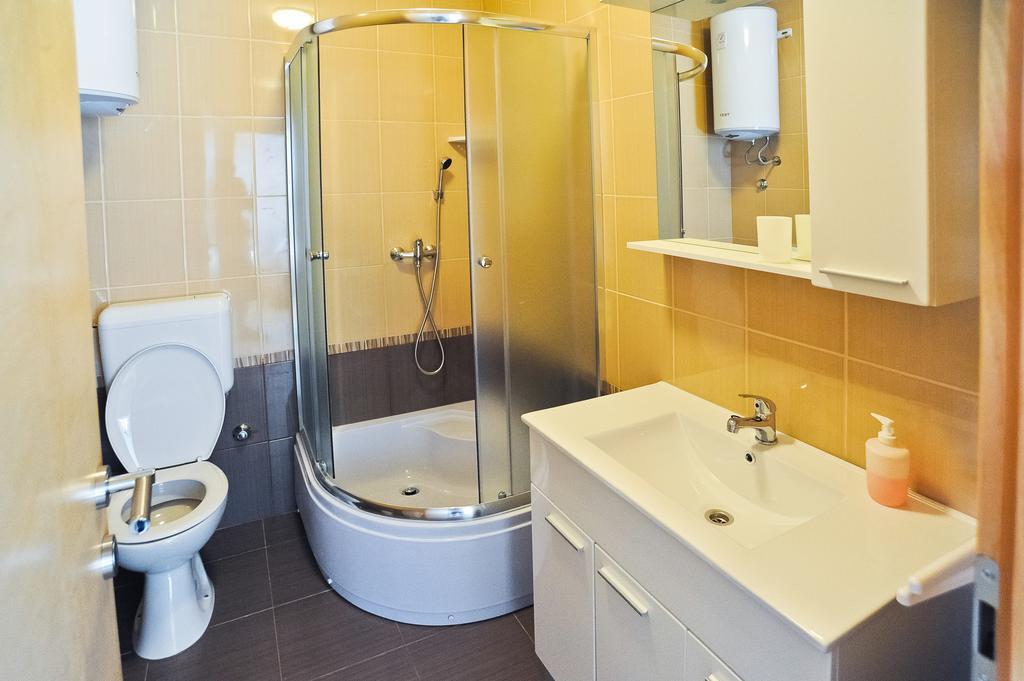 Apartmani Roko Zara Camera foto