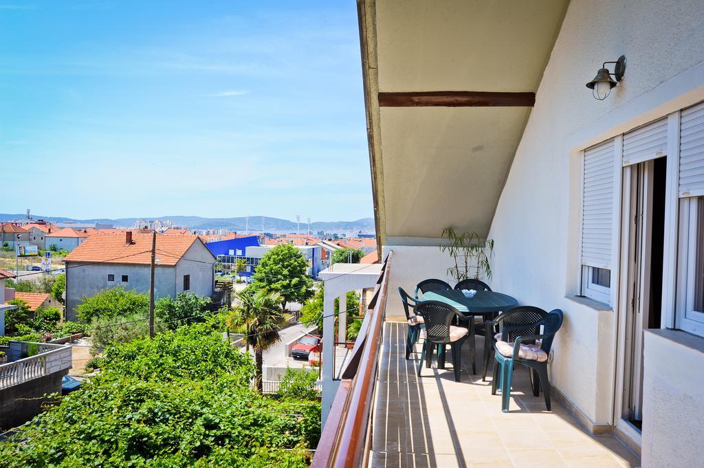 Apartmani Roko Zara Camera foto