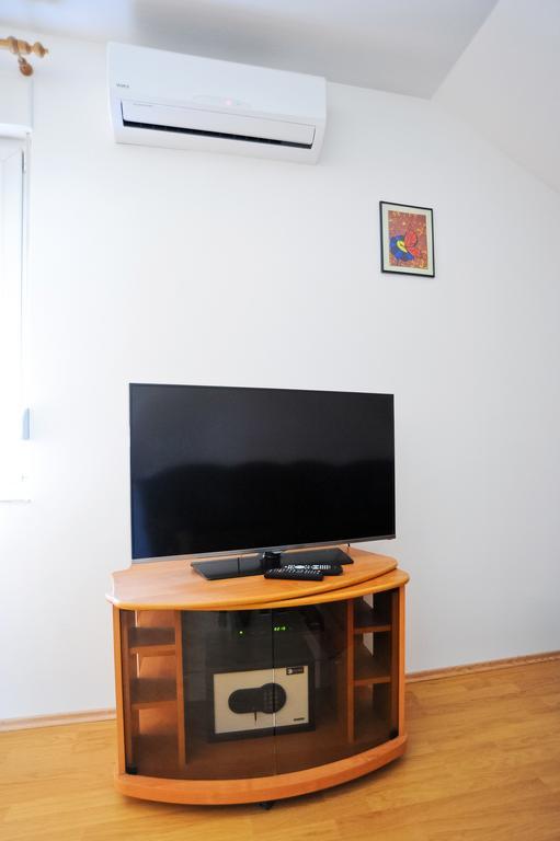 Apartmani Roko Zara Camera foto