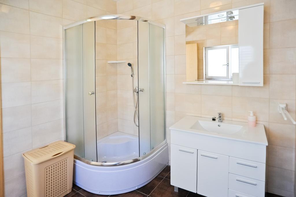 Apartmani Roko Zara Camera foto