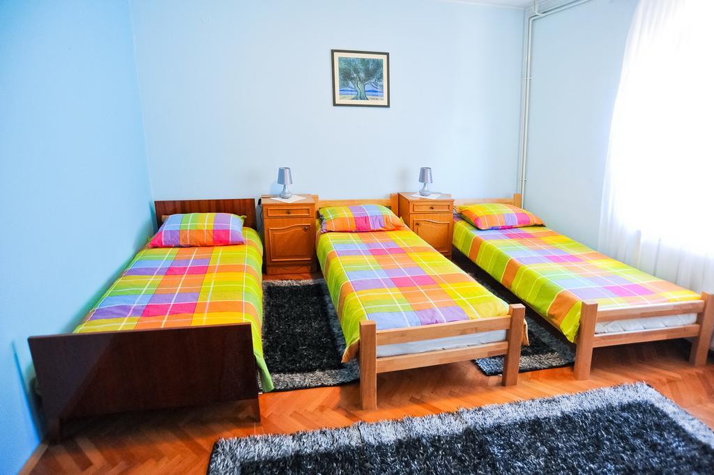 Apartmani Roko Zara Camera foto