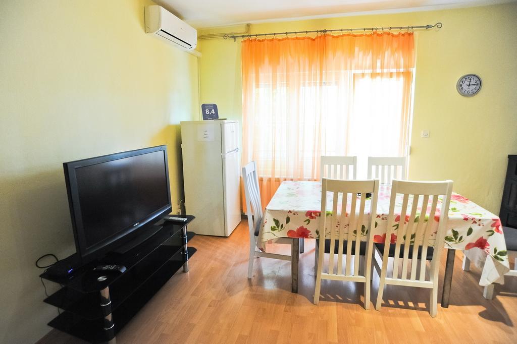 Apartmani Roko Zara Camera foto